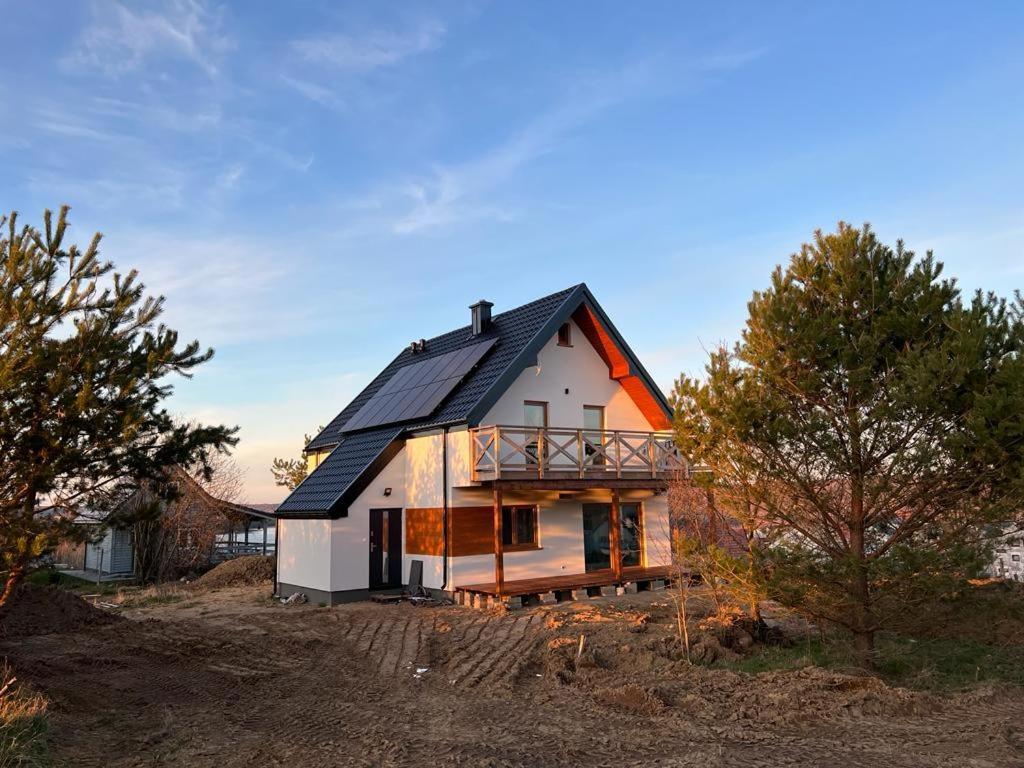 Dom W Chmielnie Na Wzgorzu Villa Chmielno Buitenkant foto